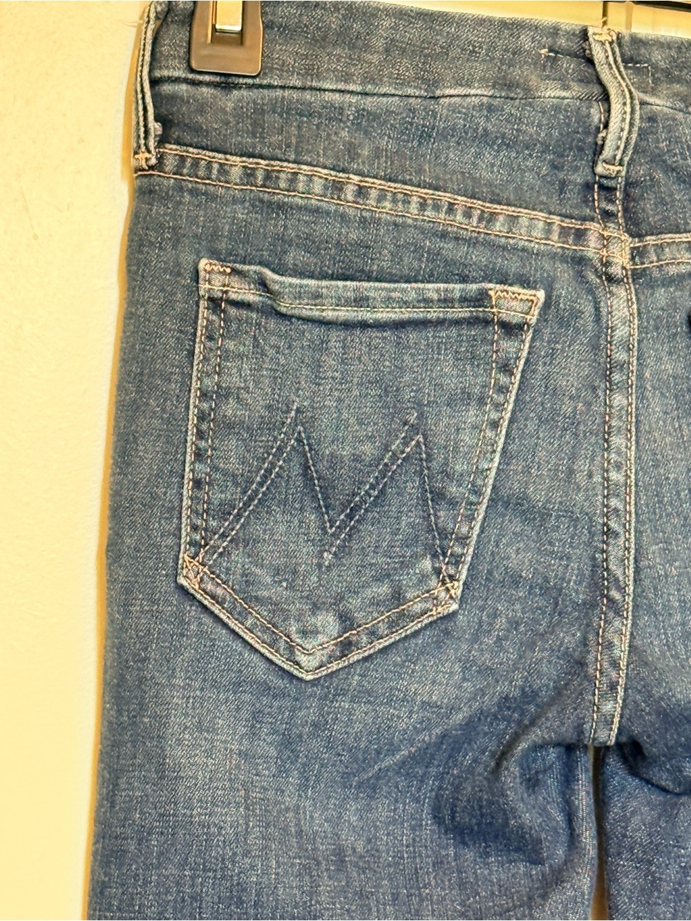 MOTHER Looker Ankle Fray Skinny Jeans in the color “Girl Crush” Dark Blue Wash - Picture 7 of 11